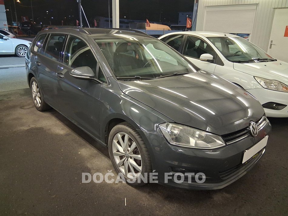 Volkswagen Golf 1.2TSI 