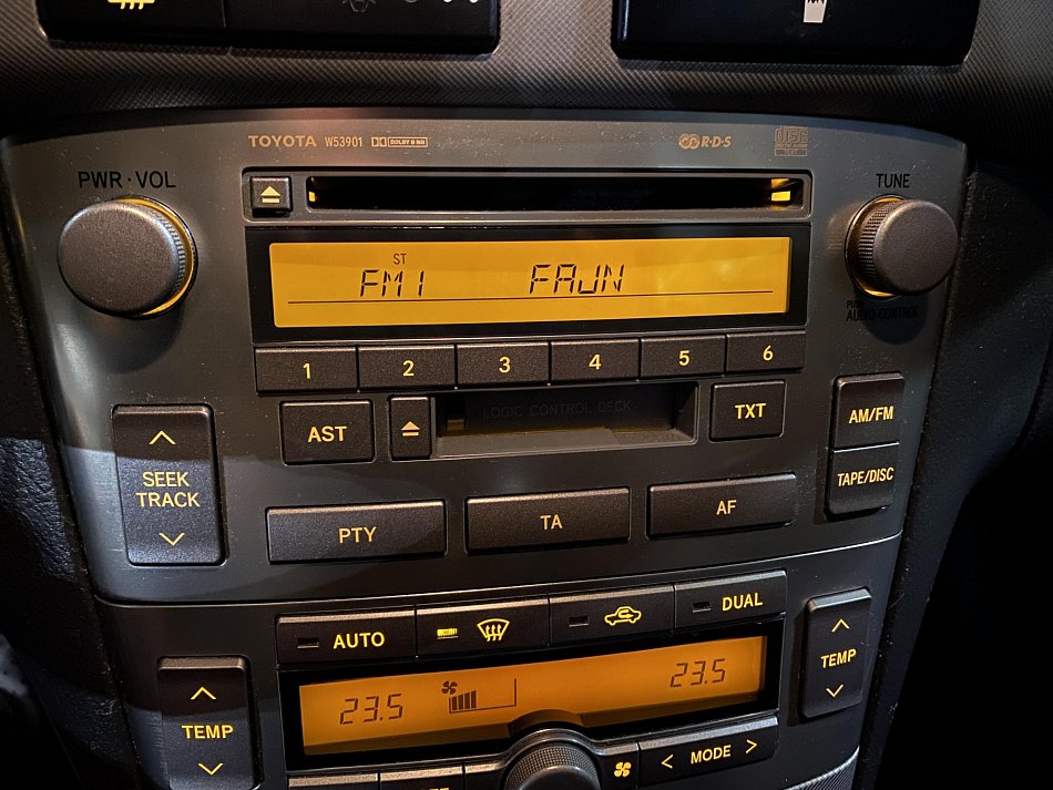 Toyota Avensis 2.0D-4D 