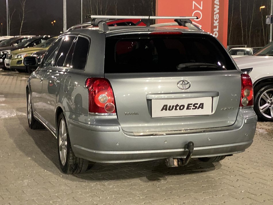 Toyota Avensis 2.0D-4D 
