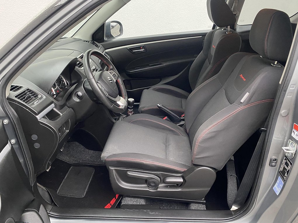 Suzuki Swift 1.6i Sport
