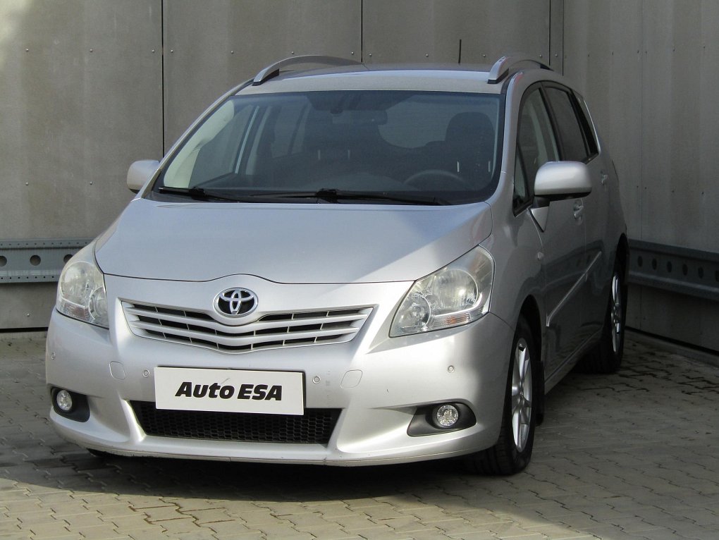 Toyota Verso 2.0 D 