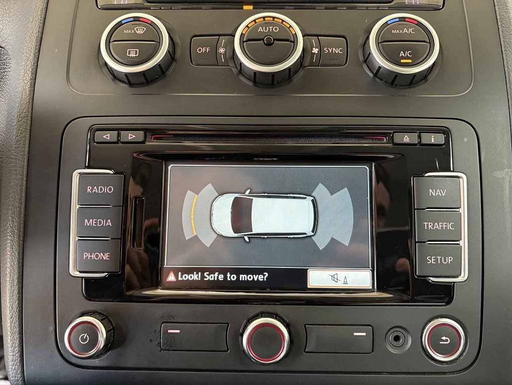 Volkswagen Touran 2.0TDi 
