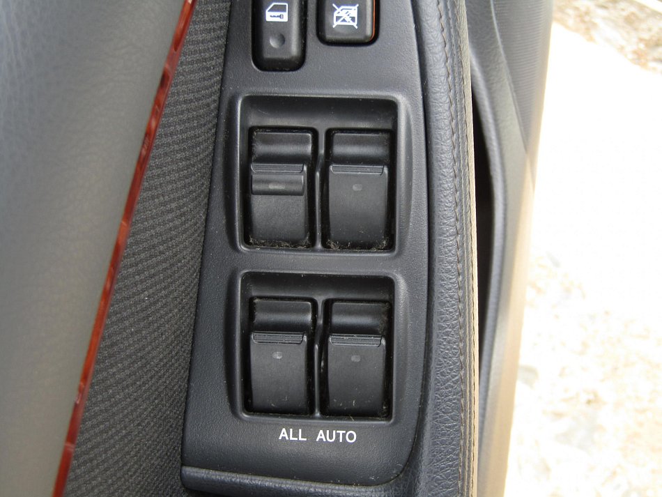 Toyota Avensis 1.8 VVT-i Executive