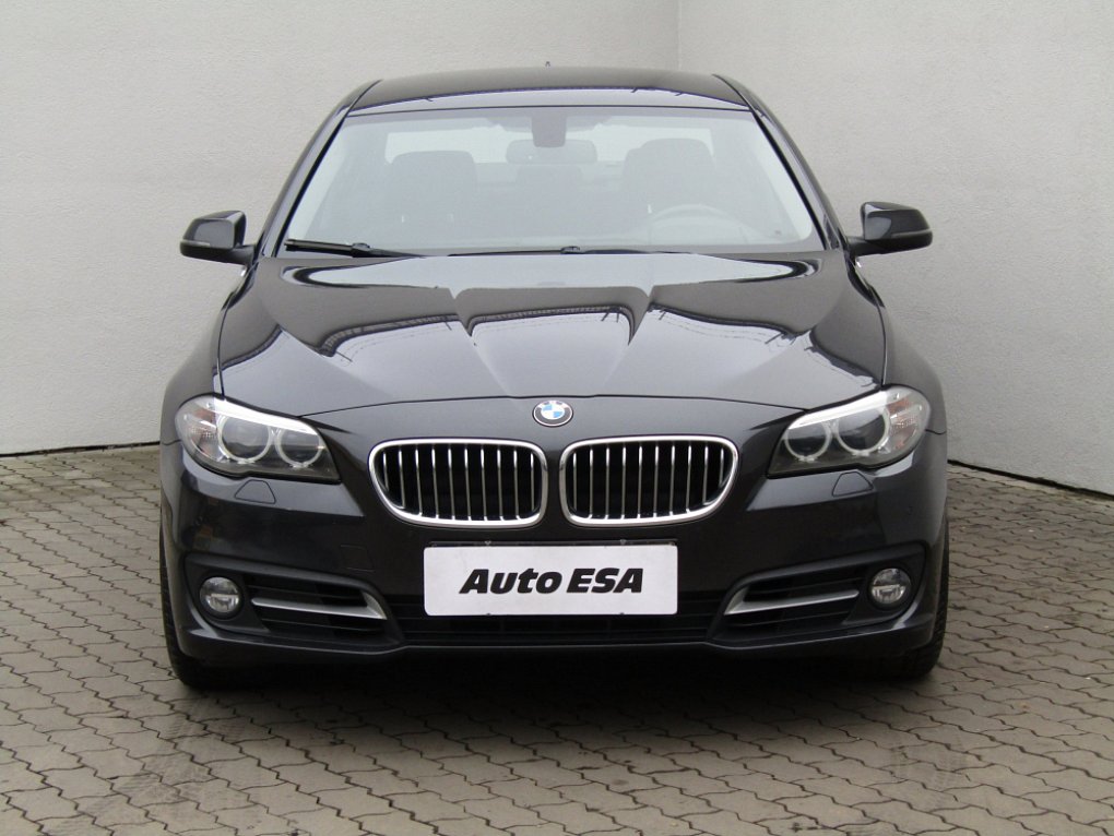 BMW Řada 5 520d 