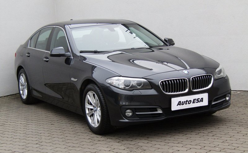 BMW Řada 5 520d 