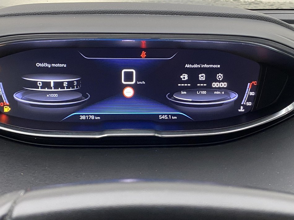 Peugeot 3008 1.2PT Allure