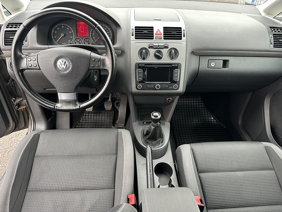 Volkswagen Touran 1.4 TSi 