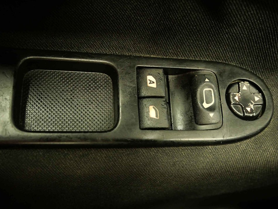 Peugeot 207 1.6HDi 