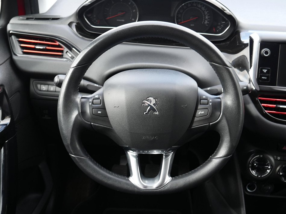Peugeot 208 1.4 HDi 