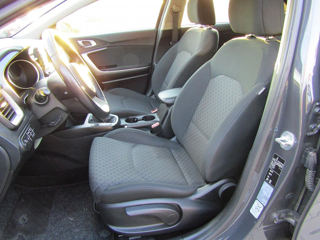 Kia Ceed 1.5 T-GDi 