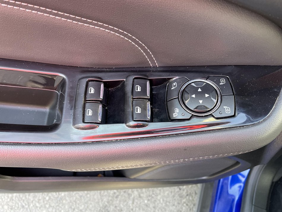 Ford S-MAX 2.0TDCi  4x4, 7míst