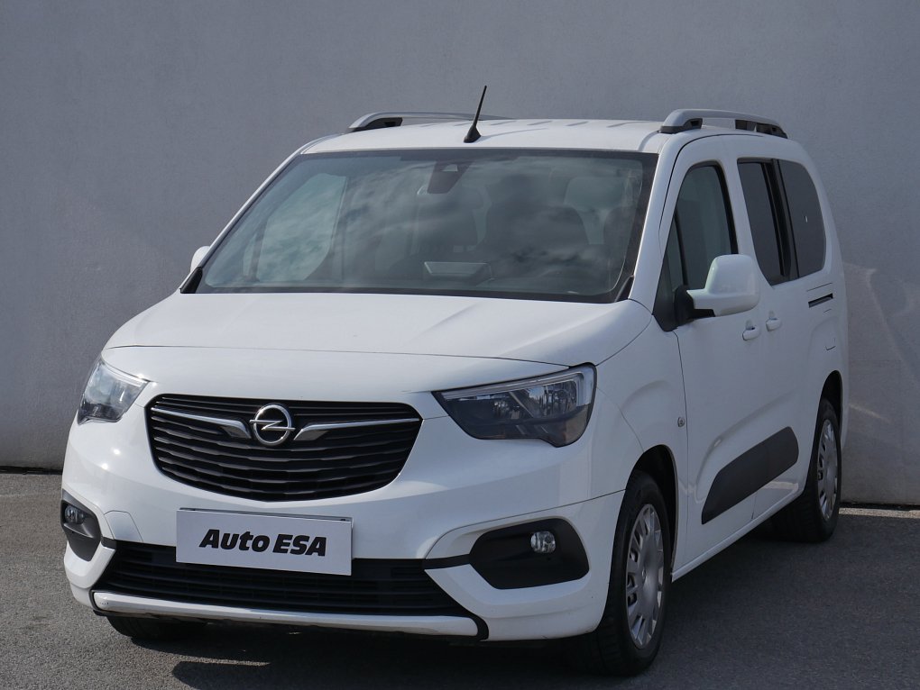 Opel Combo 1.5CDTi  MAXi XL 7míst