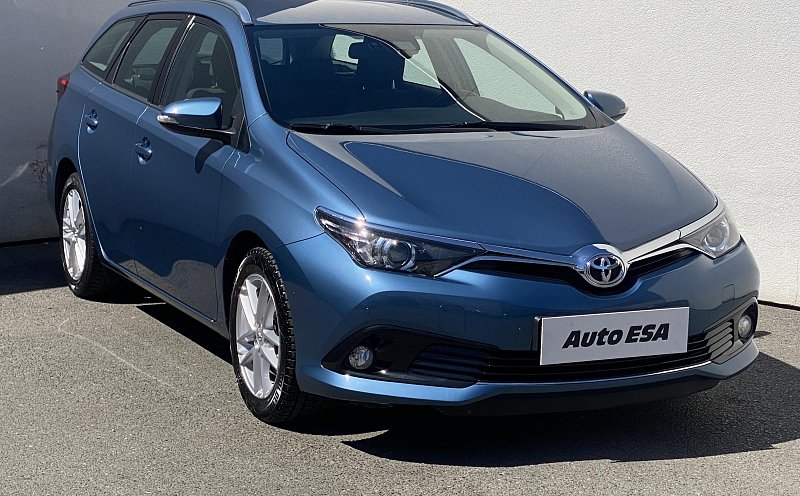 Toyota Auris 1.6i Trend