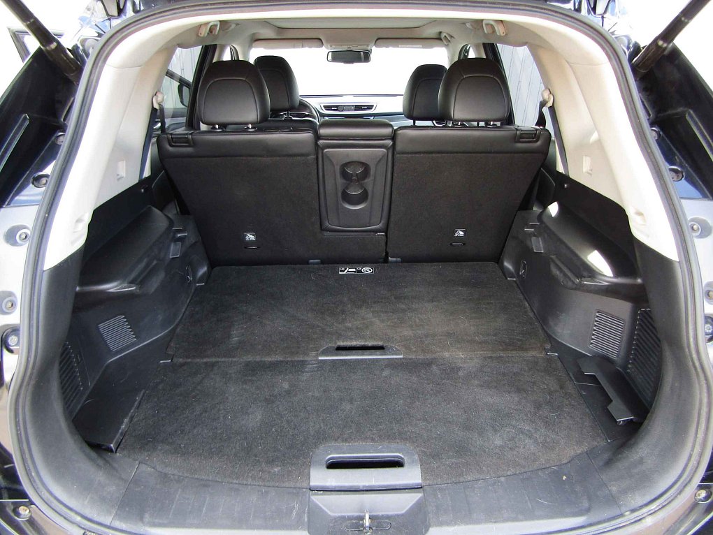 Nissan X-Trail 1.6dCi  4x4