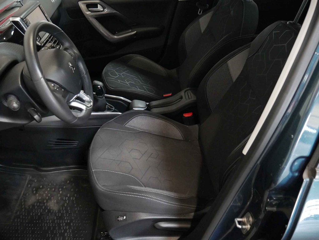 Peugeot 2008 1.2 