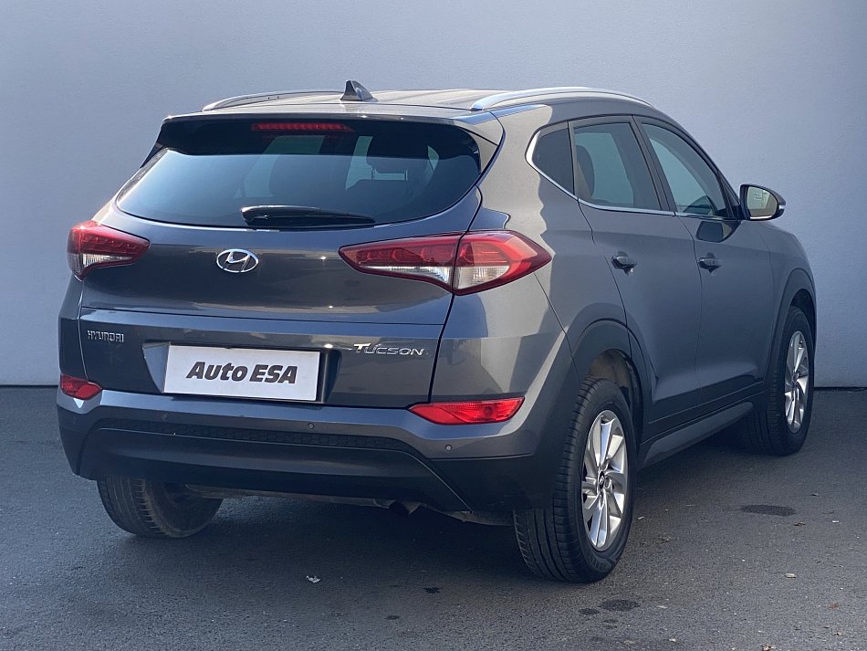 Hyundai Tucson 1.7 CRDi 