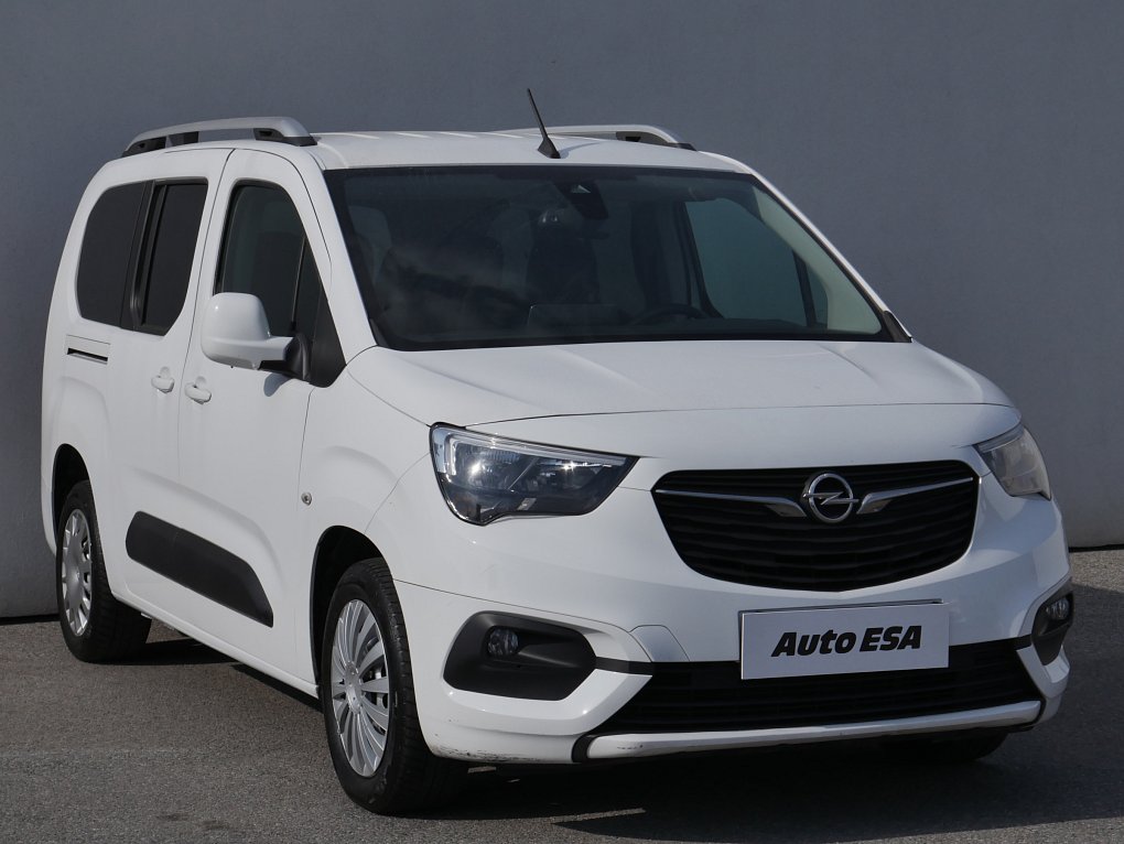 Opel Combo 1.5CDTi  MAXi XL 7míst