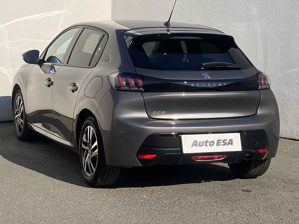 Peugeot 208 1.2 PT Road Trip