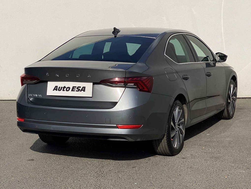 Škoda Octavia IV 2.0 TDi Style