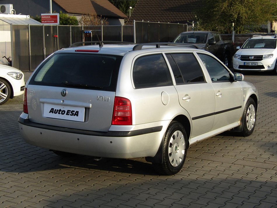 Škoda Octavia 1.6i 