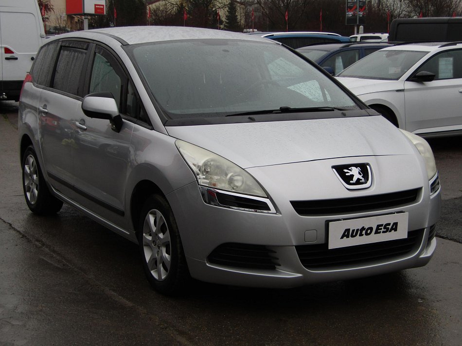 Peugeot 5008 1.6i 