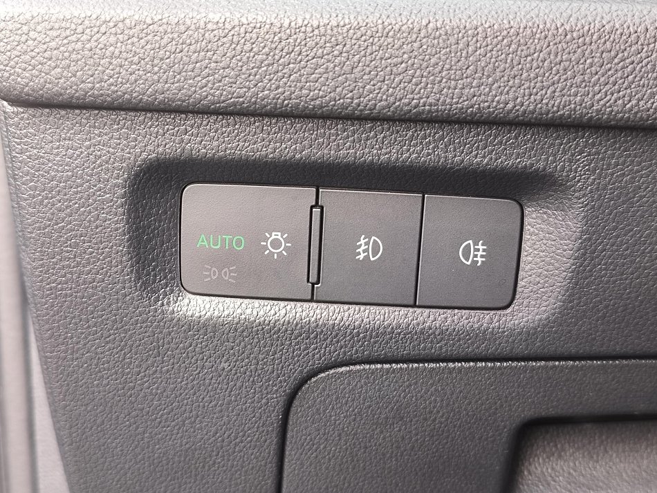 Škoda Octavia IV 2.0 TDi 