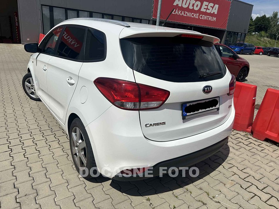 Kia Carens 1.7 CRDi 