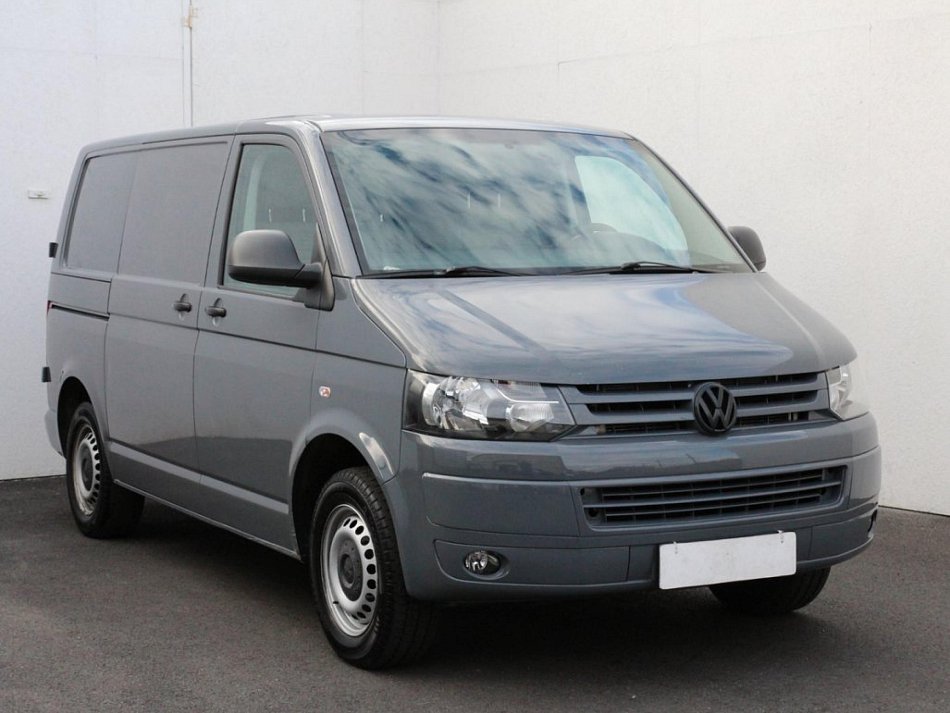 Volkswagen Transporter 2.0TDi  L2H2