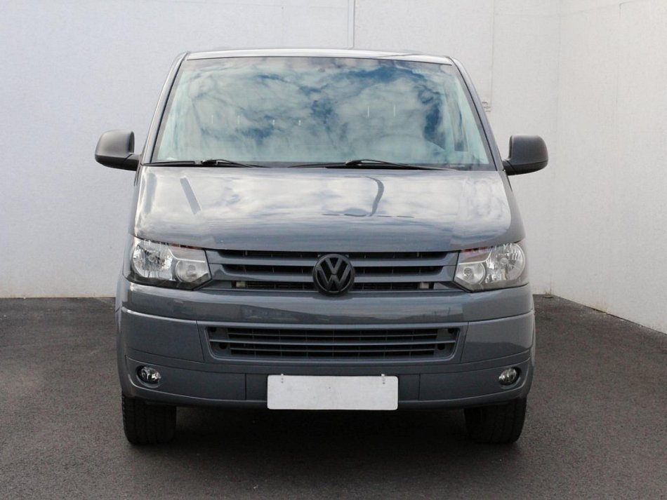 Volkswagen Transporter 2.0TDi  L2H2