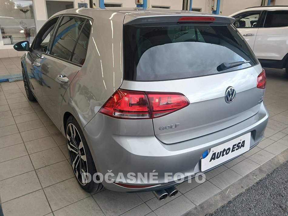 Volkswagen Golf 1.4 
