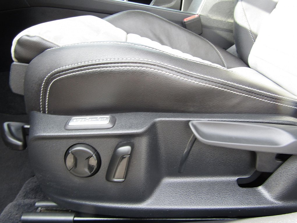 Volkswagen Passat 2.0 TDi Highline