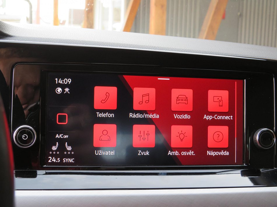 Volkswagen Golf 1.0 TSI 