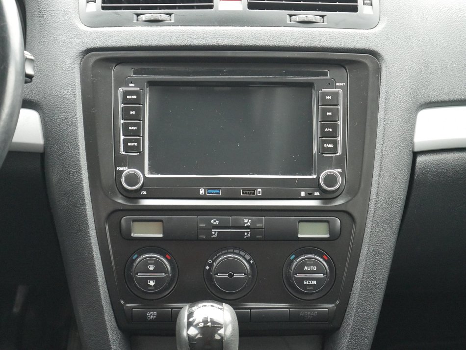 Škoda Octavia II 1.6MPi 