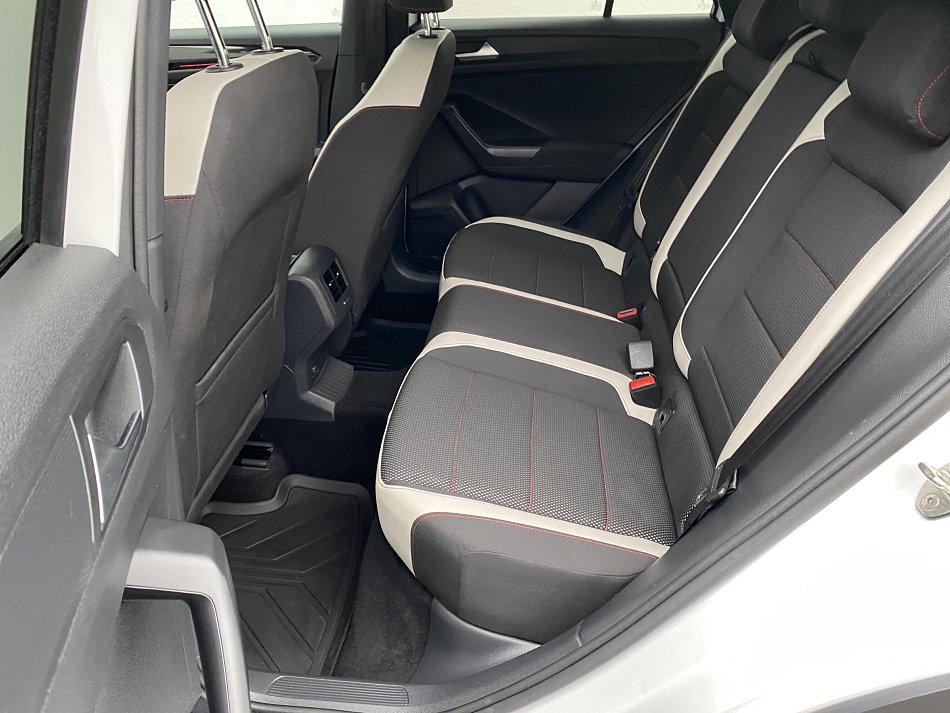 Volkswagen T-Roc 1.5 TSi Sport