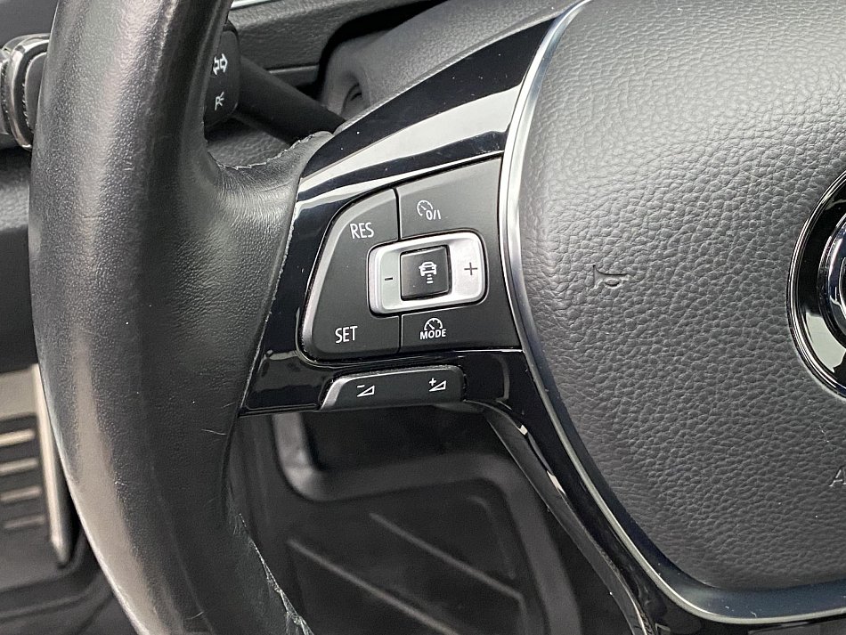 Volkswagen T-Roc 1.5 TSi Sport