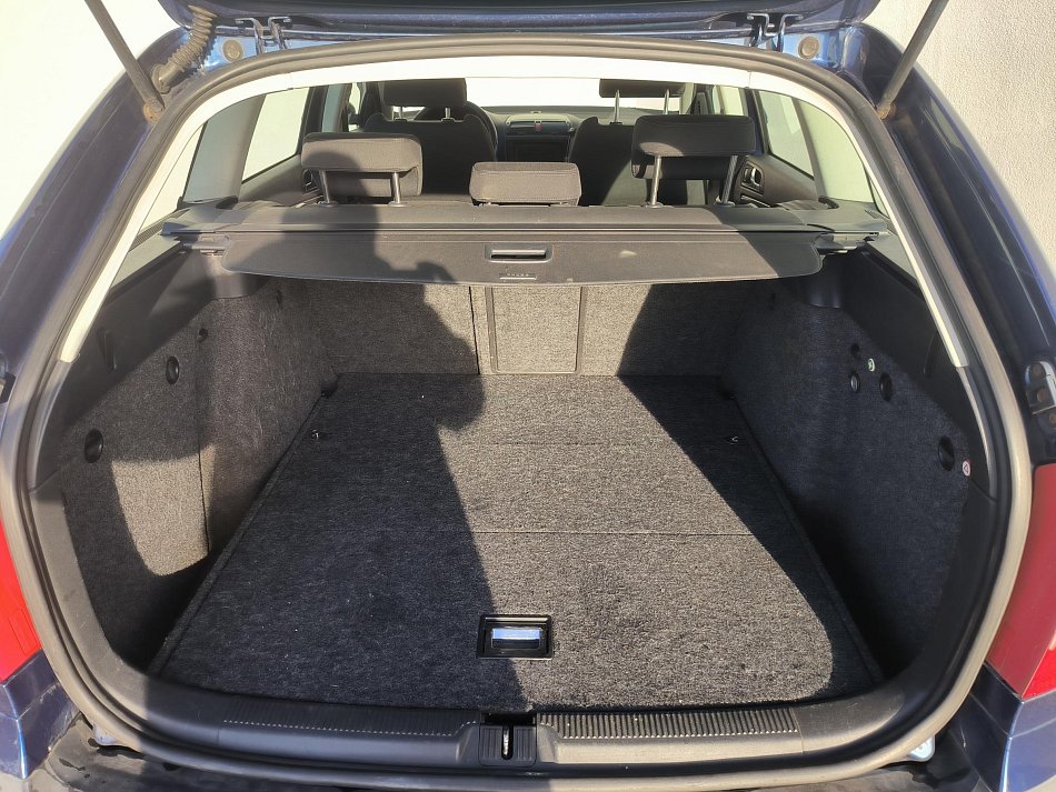 Škoda Octavia II 1.6FSi  Sport