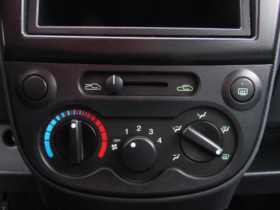 Chevrolet Spark 0.8 i 