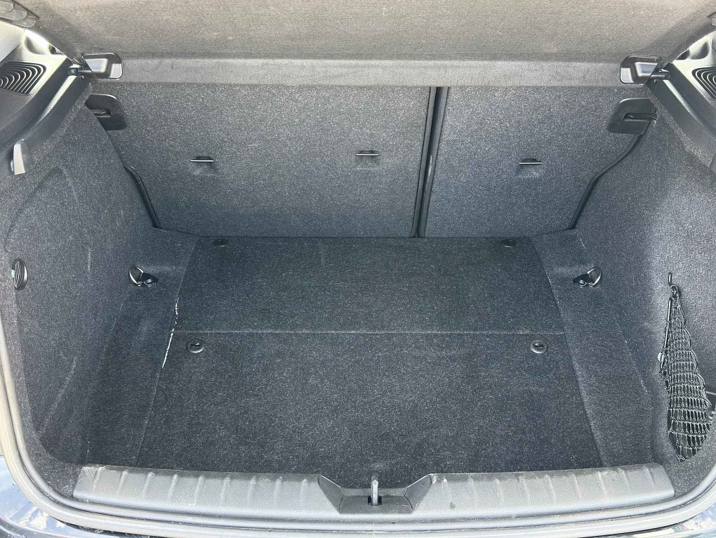 BMW Řada 1 1.5 i Advantage 116i