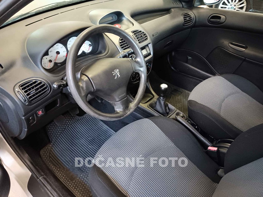 Peugeot 206 1.4i 