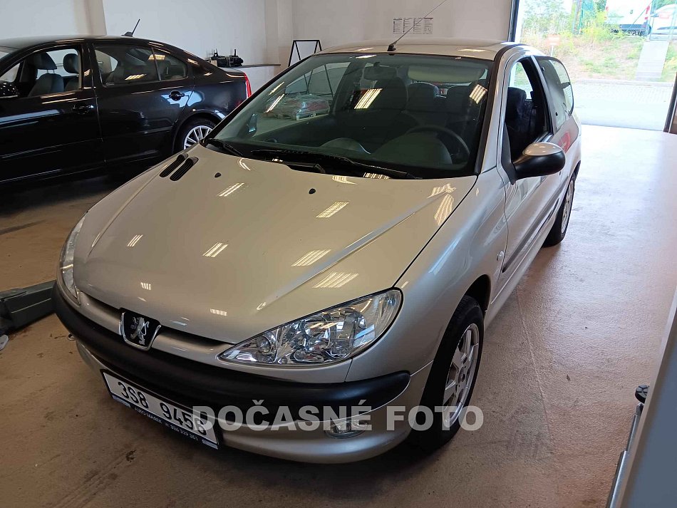 Peugeot 206 1.4i 