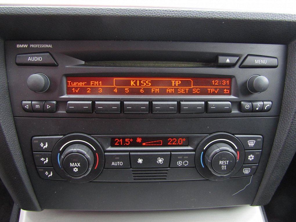 BMW Řada 3 320 i  320 i