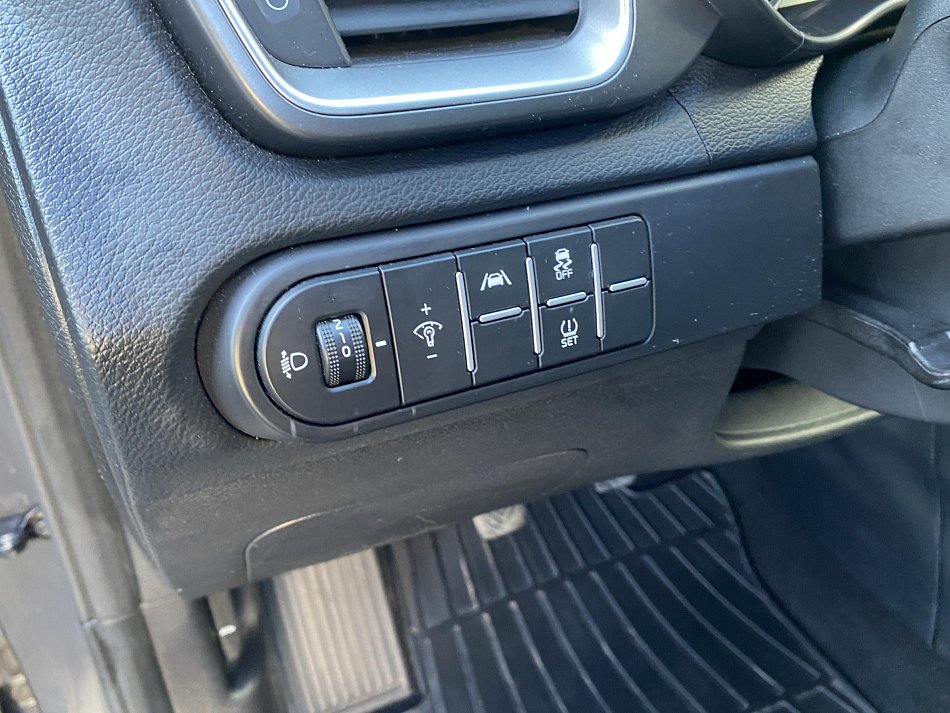 Kia Ceed 1.5 T-GDi TOP SW