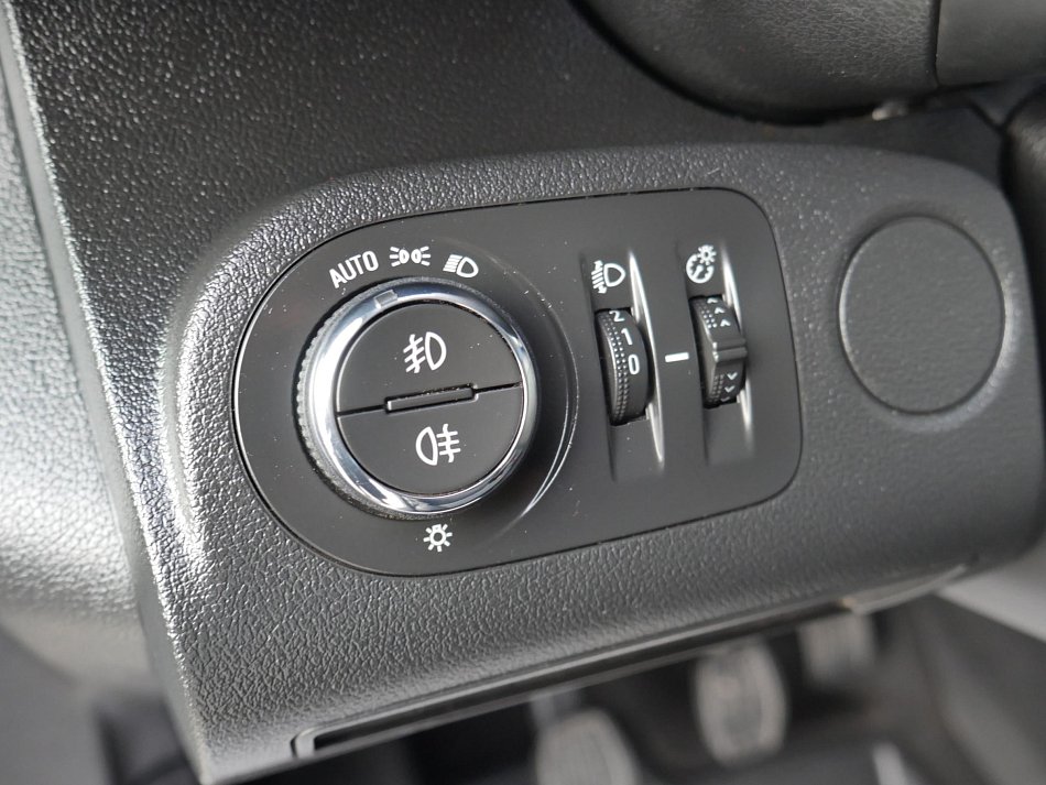 Opel Combo 1.5CDTi  MAXi XL 7míst