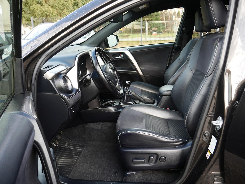 Toyota RAV4 2.0 D-4D Executive 2WD