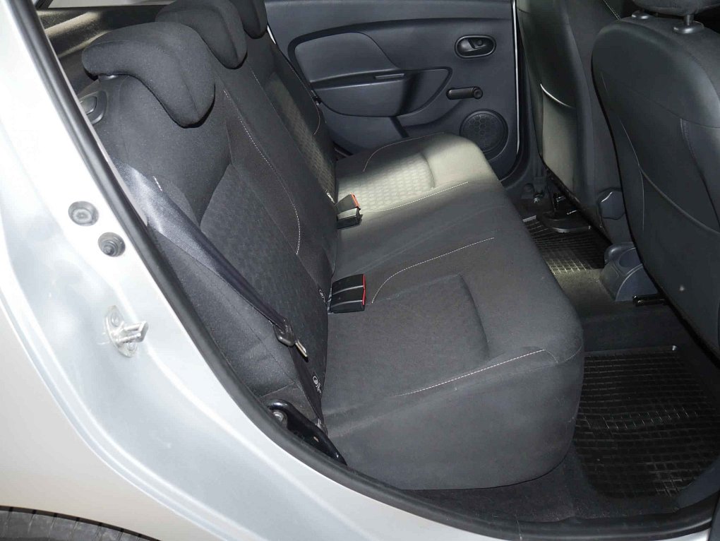 Dacia Sandero 1.2i 