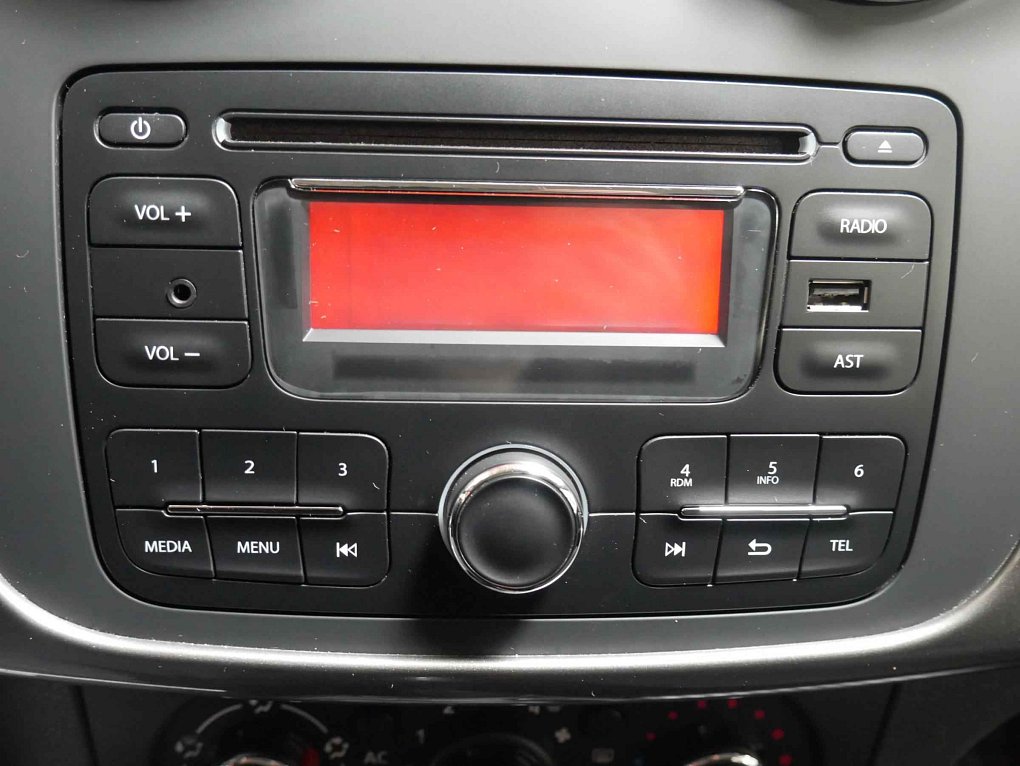 Dacia Sandero 1.2i 