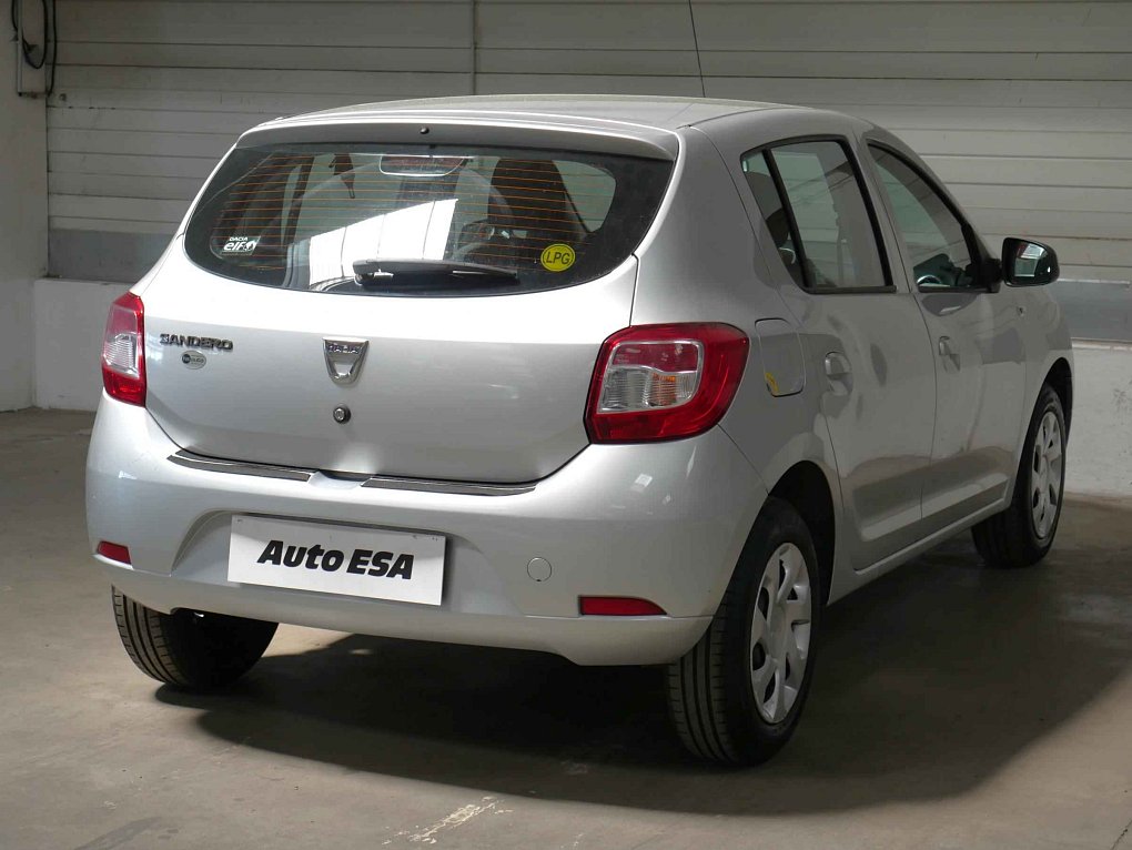 Dacia Sandero 1.2i 