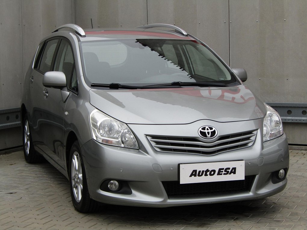 Toyota Verso 2.0 D 