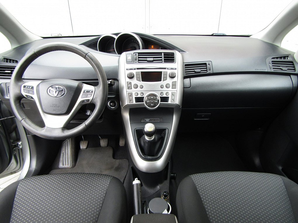 Toyota Verso 2.0 D 