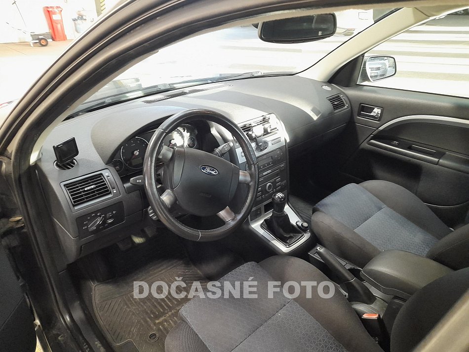 Ford Mondeo 1.8 
